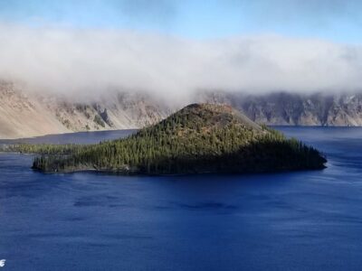 Wizard Island in the middle of Crater Lake in Crater Lake National Park