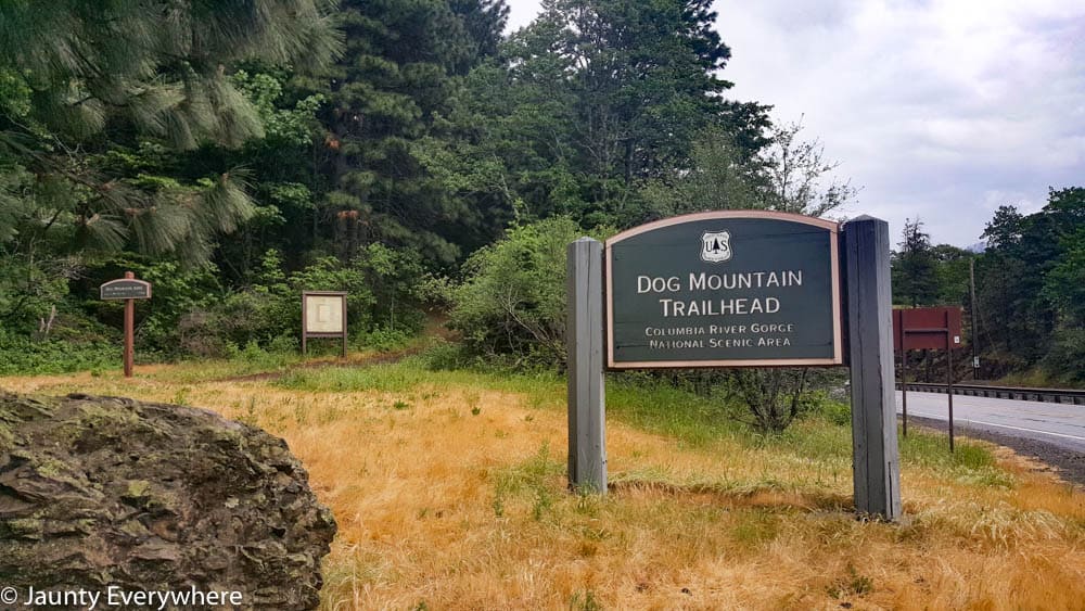 Sign for Dog Mountain trail in the Columbia River Gorge area