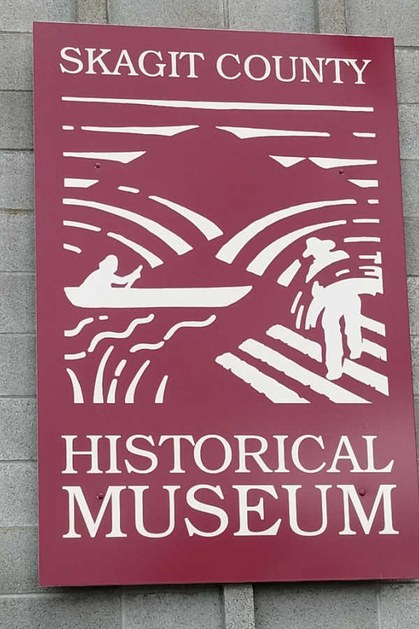 Entrance sign to Skagit Valley Historical Museum