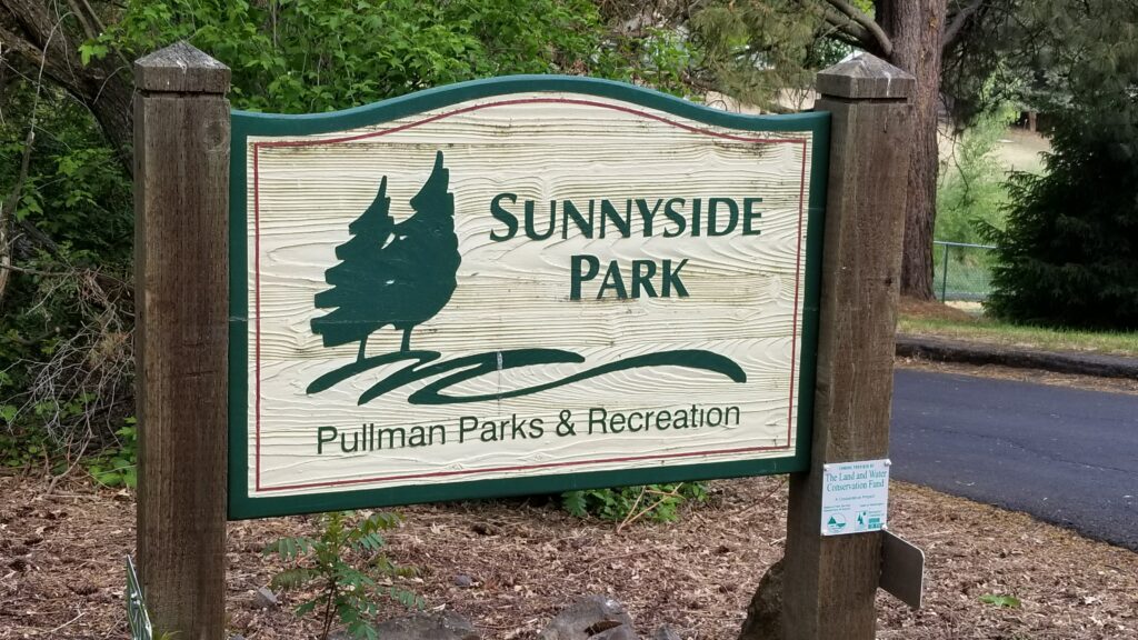 signage for Sunnyside Park 