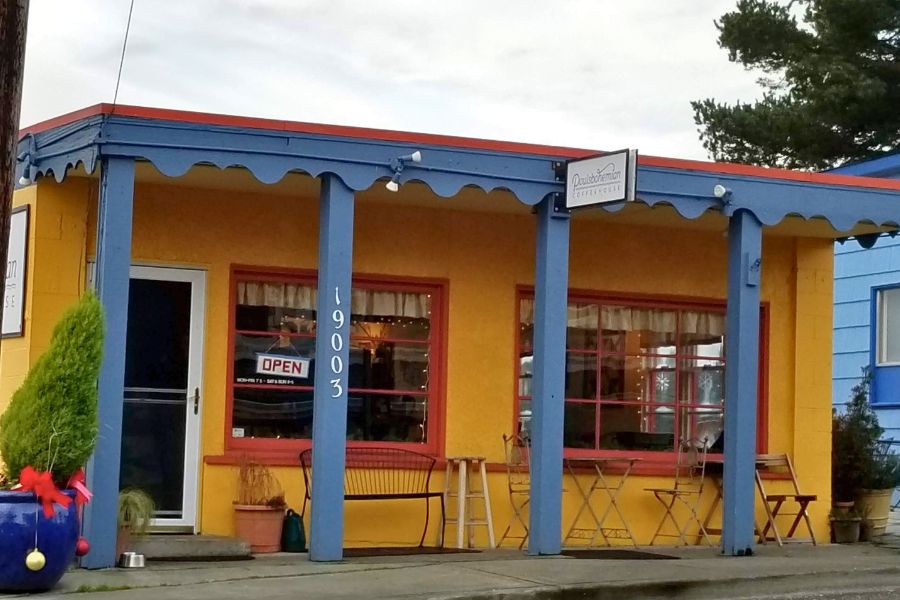 Front of the quirky Poulsbohemian Coffeehouse in Poulsbo Washington