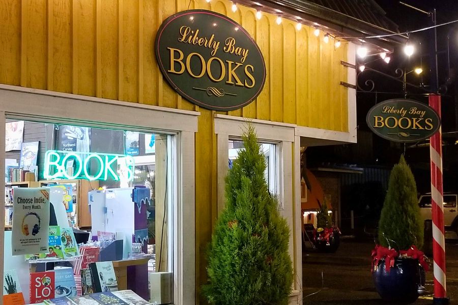 Front of Liberty Bay Books in downtown Poulsbo